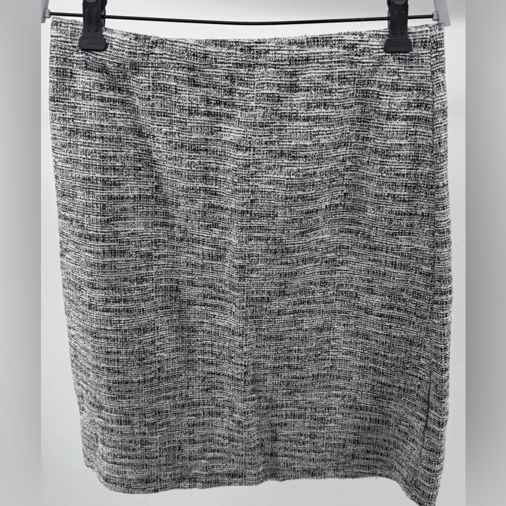 Le Lis Anthropologie Y2K Black & White Tweed Skirt Size M